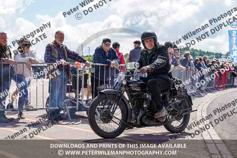 Vintage motorcycle club;eventdigitalimages;no limits trackdays;peter wileman photography;vintage motocycles;vmcc banbury run photographs